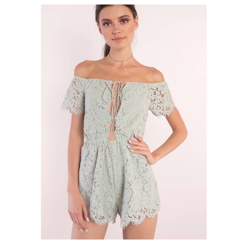 TOBI Julie Off Shoulder Lace Up Lace Sage Romper S